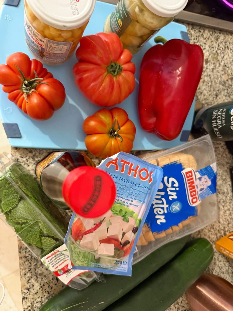 Easy and Healthy Airbnb Recipes for Travel