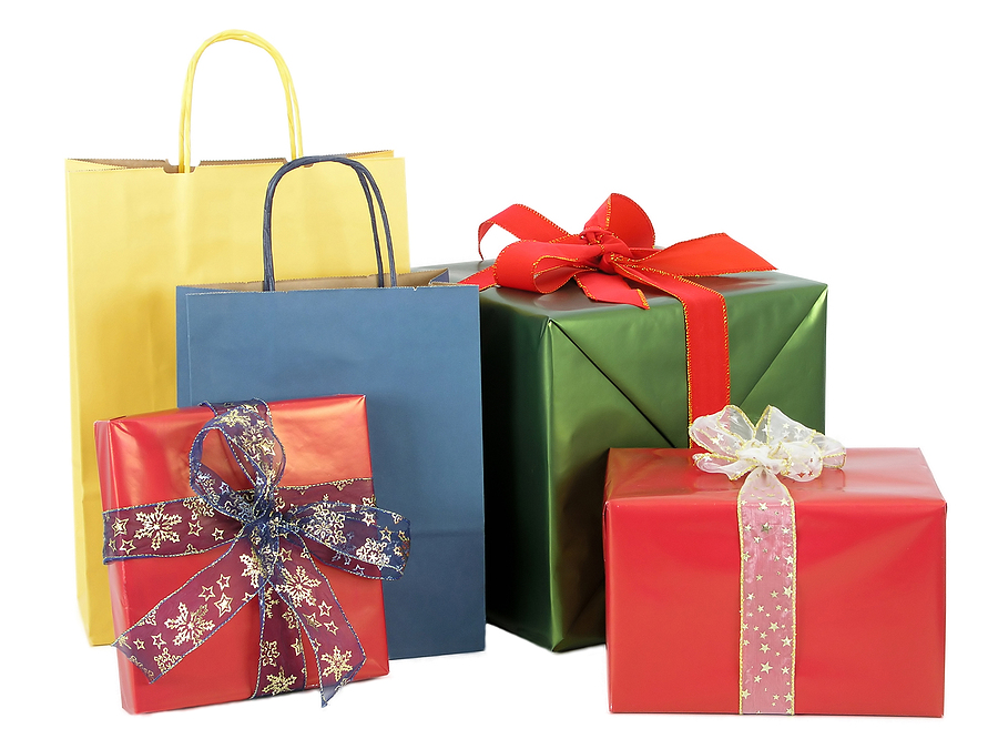 A Holiday Guide to Recycling Wrapping Paper, Adhesive Tape, and Gift Bag Handles