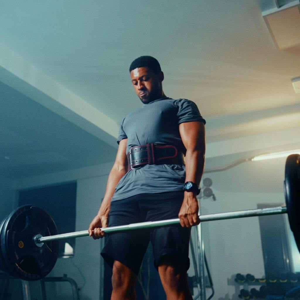 How Do You Properly Brace? How to Protect Your Spine and Lift More Wei – SET FOR SET